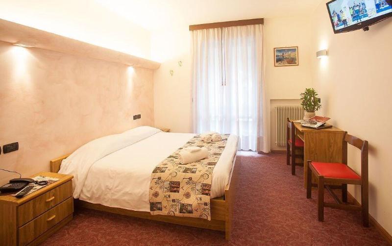 Hotel Stella Alpina ファルカーデ エクステリア 写真