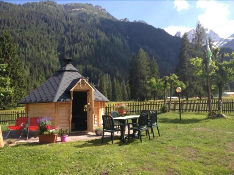 Hotel Stella Alpina ファルカーデ エクステリア 写真