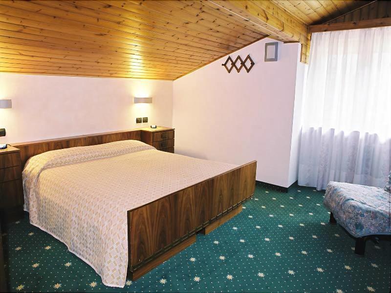 Hotel Stella Alpina ファルカーデ エクステリア 写真